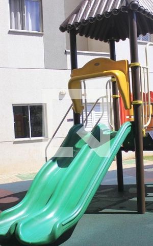 Apartamento à venda com 37m², 2 quartos e 1 vaga Apartamento à venda com 37m², 2 quartos e 1 vagaÁrea comum - Playground