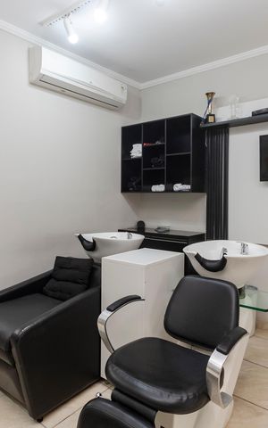 Casa à venda com 135m², 2 quartos e 2 vagas Casa à venda com 135m², 2 quartos e 2 vagasQuarto 1