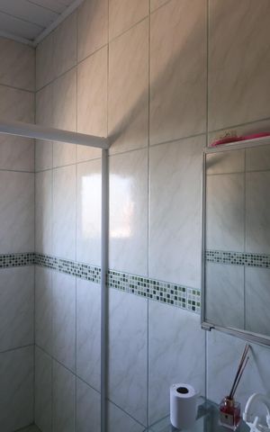 Casa para alugar com 85m², 2 quartos e 2 vagasBanheiro 1