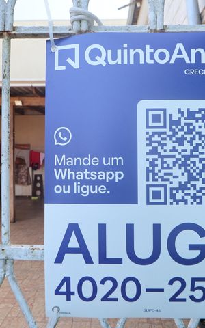 Casa para alugar com 85m², 2 quartos e 2 vagasqrcode