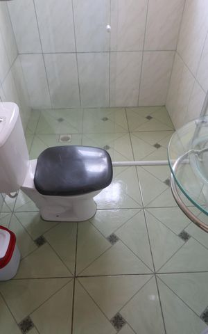 Casa para alugar com 85m², 2 quartos e 2 vagasBanheiro 1