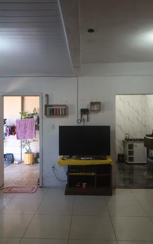 Casa para alugar com 85m², 2 quartos e 2 vagasSala