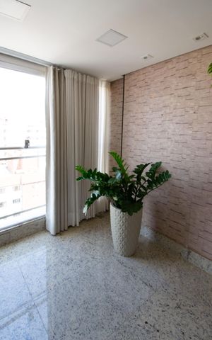 Apartamento para alugar com 140m², 3 quartos e 2 vagas