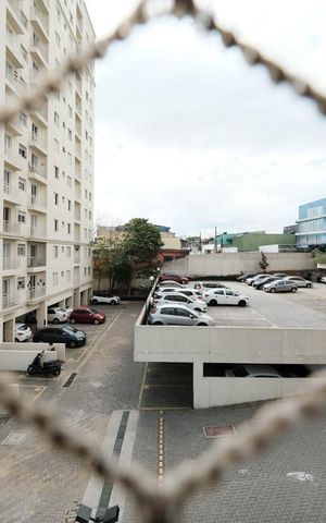 Apartamento à venda com 47m², 2 quartos e 1 vaga Apartamento à venda com 47m², 2 quartos e 1 vagaVista