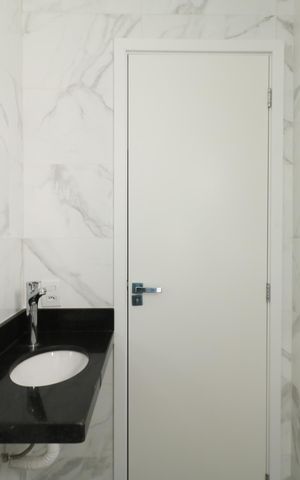 Casa à venda com 152m², 3 quartos e 2 vagas Casa à venda com 152m², 3 quartos e 2 vagasBanheiro Social 1