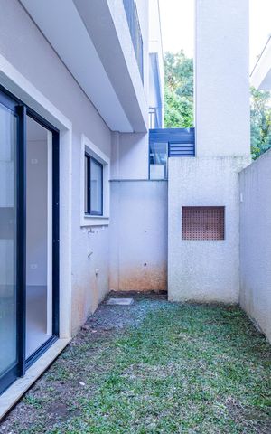 Casa de condomínio à venda com 117m², 2 quartos e 2 vagas Casa de condomínio à venda com 117m², 2 quartos e 2 vagasChurrasqueira