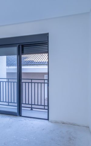 Casa de condomínio à venda com 117m², 2 quartos e 2 vagas Casa de condomínio à venda com 117m², 2 quartos e 2 vagasSuíte