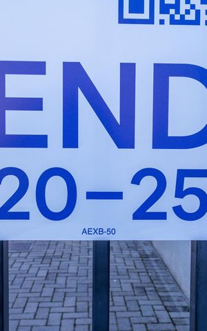 Casa de condomínio à venda com 117m², 2 quartos e 2 vagasPlaca Instalada em [25.09] com o Código [AEXB-50]