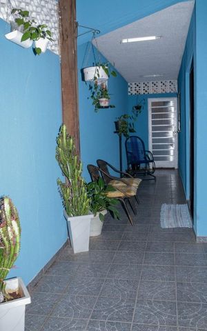 Casa à venda com 209m², 3 quartos e 5 vagas