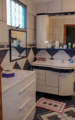 Casa à venda com 209m², 3 quartos e 5 vagas
