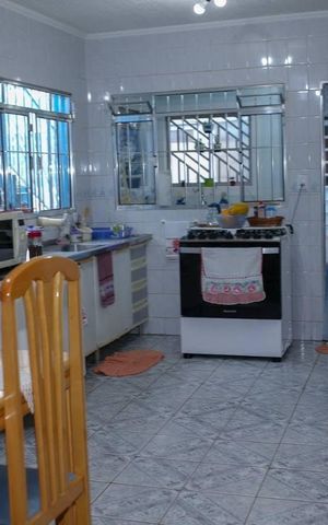 Casa à venda com 209m², 3 quartos e 5 vagas
