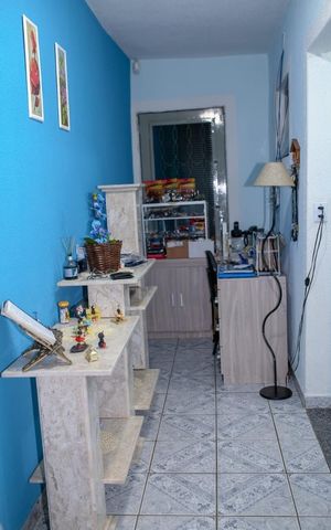 Casa à venda com 209m², 3 quartos e 5 vagas