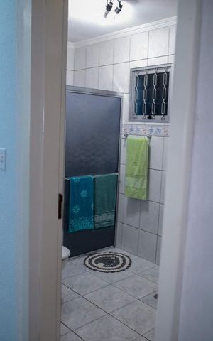 Casa à venda com 209m², 3 quartos e 5 vagas