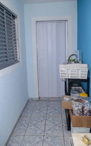 Casa à venda com 209m², 3 quartos e 5 vagas