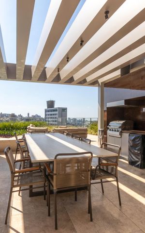 Apartamento à venda com 323m², 4 quartos e 4 vagas Apartamento à venda com 323m², 4 quartos e 4 vagasEspaço Gourmet