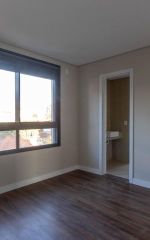Apartamento à venda com 224m², 4 quartos e 4 vagas Apartamento à venda com 224m², 4 quartos e 4 vagasSuíte 1