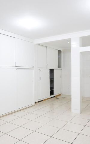 Casa para alugar com 200m², 3 quartos e sem vagaQuarto 1