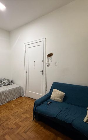 Apartamento à venda com 40m², 2 quartos e sem vaga Apartamento à venda com 40m², 2 quartos e sem vagaSala