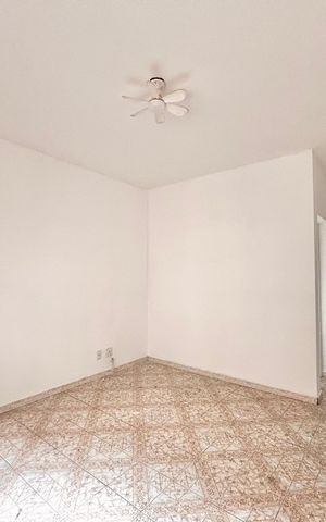 Apartamento à venda com 54m², 2 quartos e 1 vagaSala