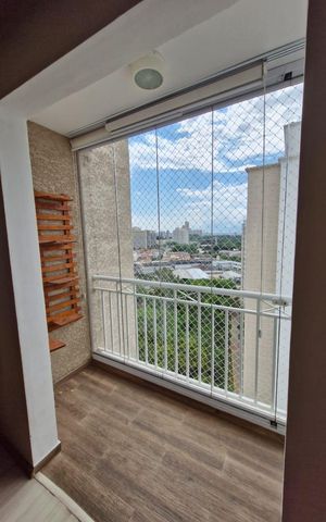 Apartamento à venda com 63m², 3 quartos e 2 vagas Apartamento à venda com 63m², 3 quartos e 2 vagasVaranda da sala