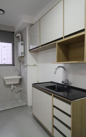Apartamento para alugar com 38m², 2 quartos e sem vagaCozinha - Armários