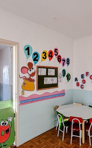 Casa à venda com 350m², 5 quartos e 4 vagasQuarto 2