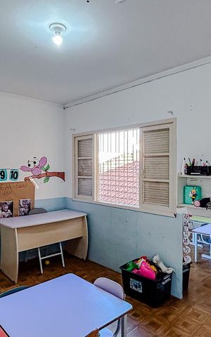Casa à venda com 350m², 5 quartos e 4 vagasQuarto 2