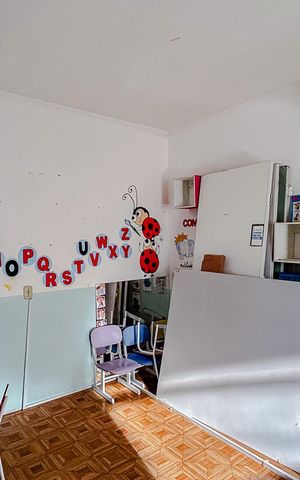 Casa à venda com 350m², 5 quartos e 4 vagasQuarto 2