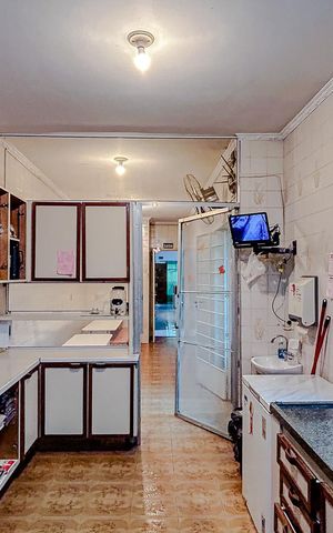 Casa à venda com 350m², 5 quartos e 4 vagasCozinha