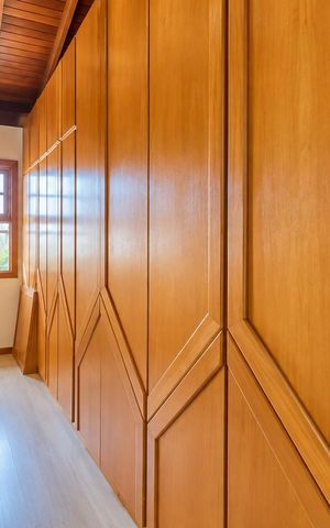 Casa para alugar com 371m², 4 quartos e 3 vagasCloset da suíte 2