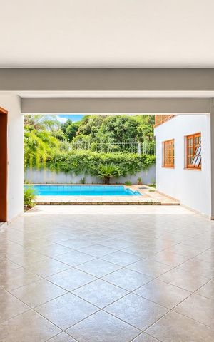 Casa para alugar com 371m², 4 quartos e 3 vagasÁrea externa