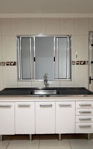 Casa para alugar com 74m², 2 quartos e 1 vaga