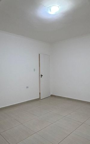 Casa para alugar com 74m², 2 quartos e 1 vaga