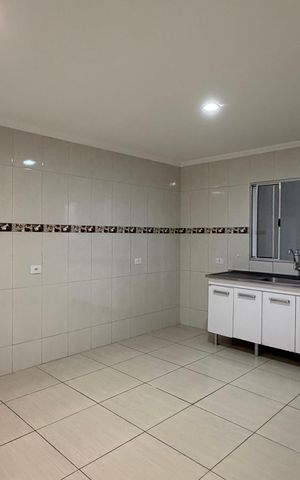 Casa para alugar com 74m², 2 quartos e 1 vaga