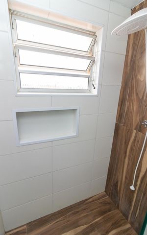 Apartamento para alugar com 65m², 2 quartos e sem vagaBanheiro