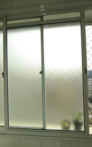 Apartamento para alugar com 68m², 2 quartos e 1 vagaÁrea de Serviço