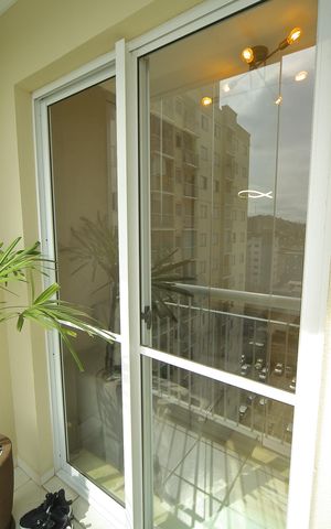 Apartamento para alugar com 68m², 2 quartos e 1 vagaVaranda da Sala 