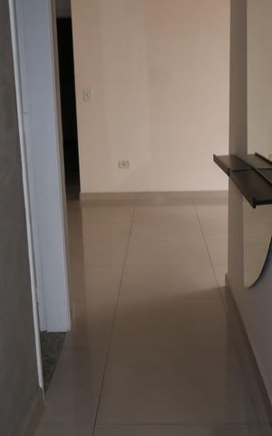 Apartamento para alugar com 55m², 2 quartos e 1 vagaCorredor