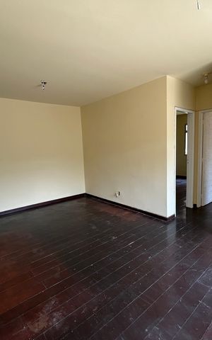 Apartamento para alugar com 80m², 2 quartos e 1 vagaSala
