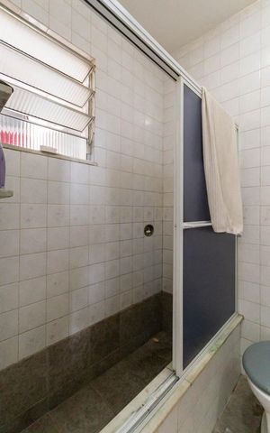 Apartamento à venda com 75m², 2 quartos e sem vagaBanheiro