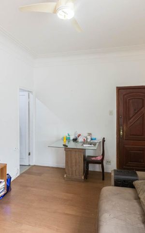 Apartamento à venda com 75m², 2 quartos e sem vagaSala