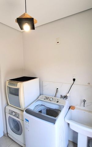 Casa de condomínio à venda com 130m², 3 quartos e 2 vagas Casa de condomínio à venda com 130m², 3 quartos e 2 vagasÁrea de serviço
