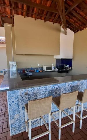 Casa de condomínio à venda com 130m², 3 quartos e 2 vagas Casa de condomínio à venda com 130m², 3 quartos e 2 vagasÁrea comum