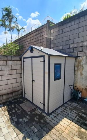 Casa de condomínio à venda com 130m², 3 quartos e 2 vagas Casa de condomínio à venda com 130m², 3 quartos e 2 vagasQuintal