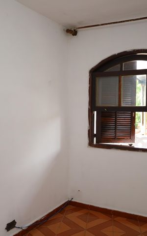 Casa para alugar com 100m², 2 quartos e sem vagaQuarto 