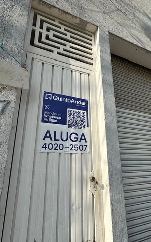 Casa para alugar com 50m², 2 quartos e sem vagaFachada