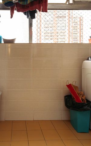 Apartamento à venda com 83m², 2 quartos e 1 vagaÁrea de Serviço