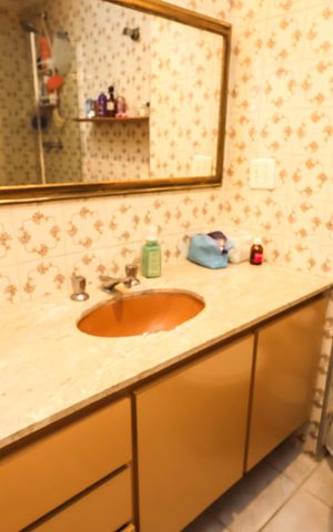 Apartamento à venda com 83m², 2 quartos e 1 vagaBanheiro