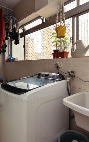 Apartamento à venda com 83m², 2 quartos e 1 vagaÁrea de Serviço
