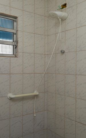 Casa para alugar com 156m², 3 quartos e 2 vagasBanheiro 2